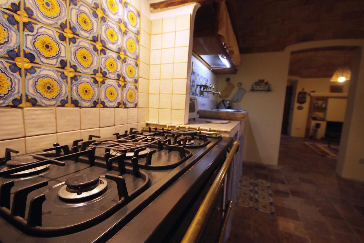 Hotel Al Casolare à Ofena Extérieur photo